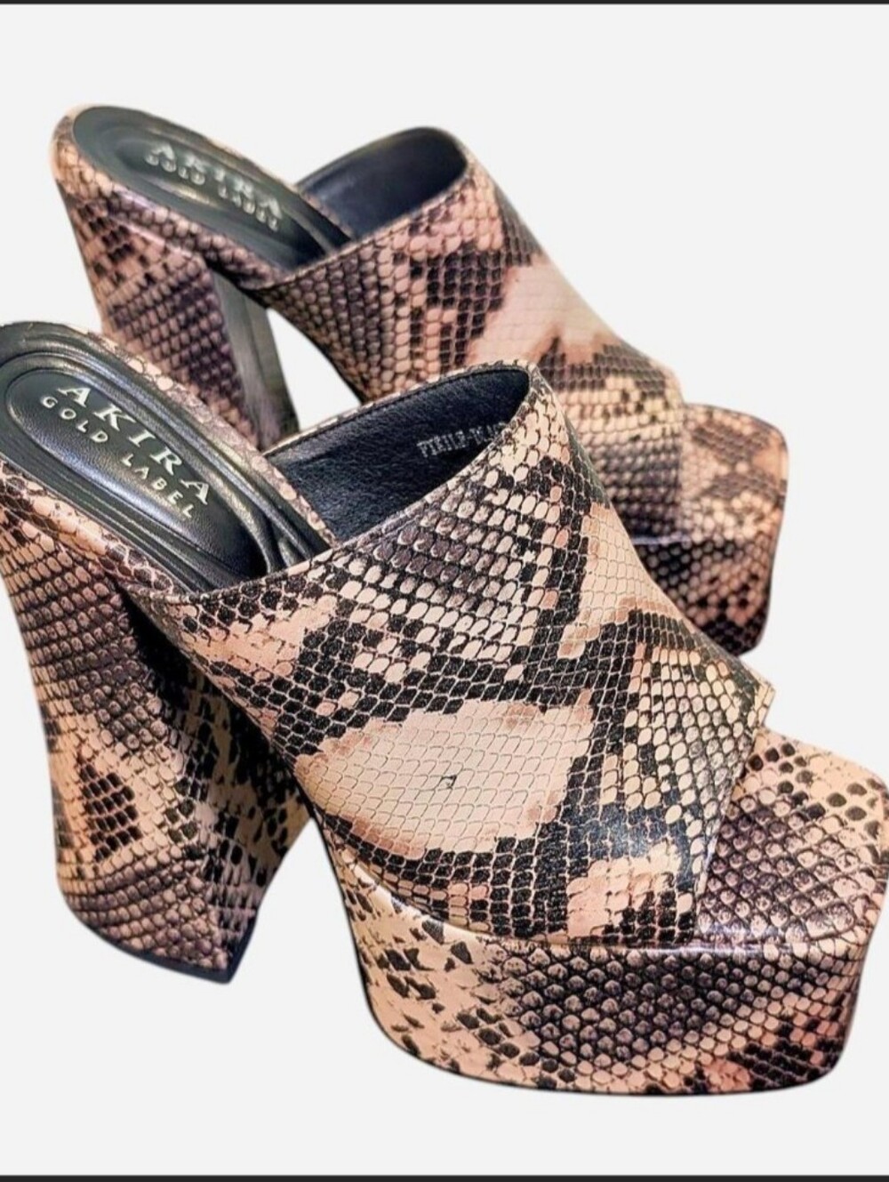 NIB AZALEA WANG FIKILE BLACKSNAKE PLATFORM MULES Size 8 - Picture 3 of 8